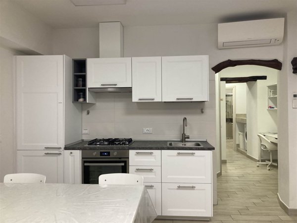 appartamento in vendita a Cagliari in zona Villanova