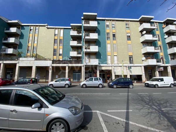 appartamento in vendita a Cagliari in zona Genneruxi