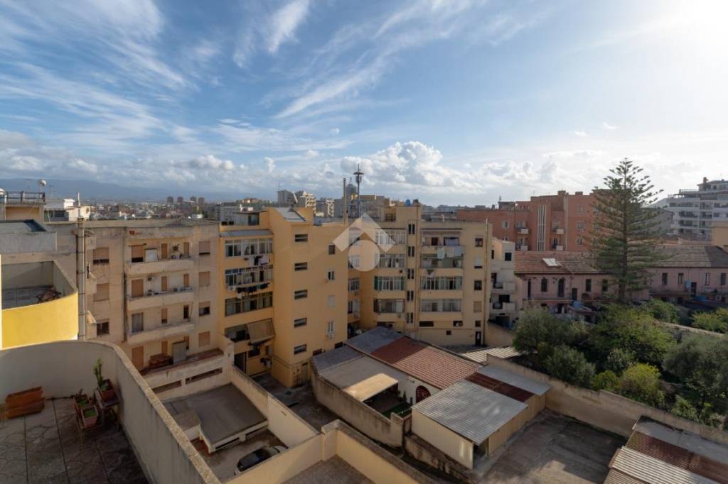 appartamento in vendita a Cagliari in zona La Vega