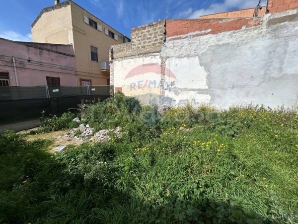 appartamento in vendita a Cagliari in zona Pirri