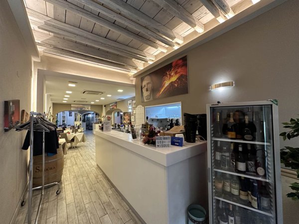 negozio in vendita a Cagliari in zona Monte Mixi