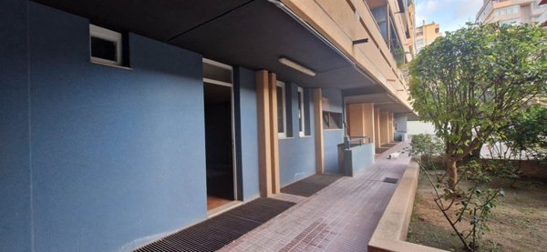 ufficio in vendita a Cagliari in zona Tuvixeddu/Tuvumannu