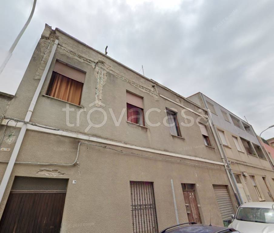 appartamento in vendita a Cagliari in zona Pirri
