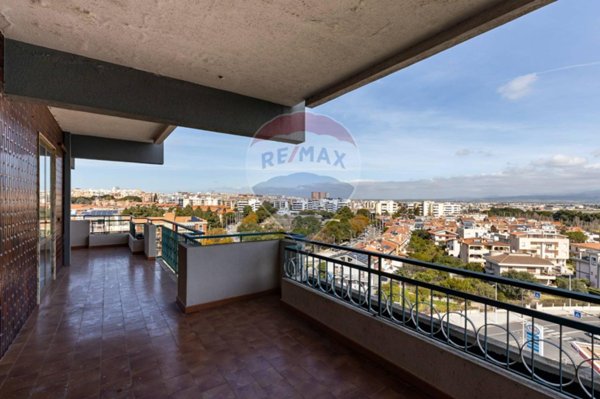 appartamento in vendita a Cagliari in zona Genneruxi