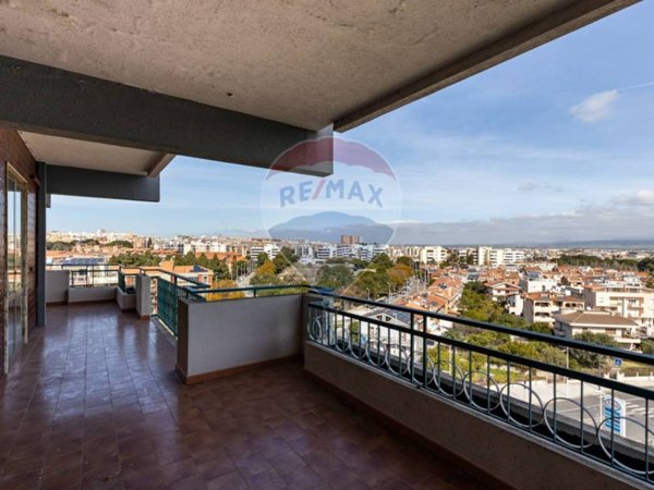 appartamento in vendita a Cagliari in zona Genneruxi