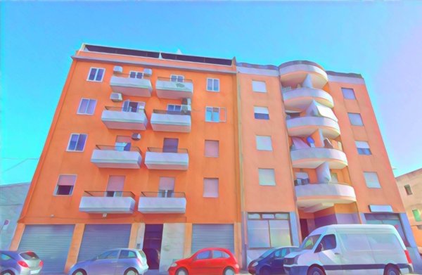 negozio in vendita a Cagliari in zona Sant'Avendrace