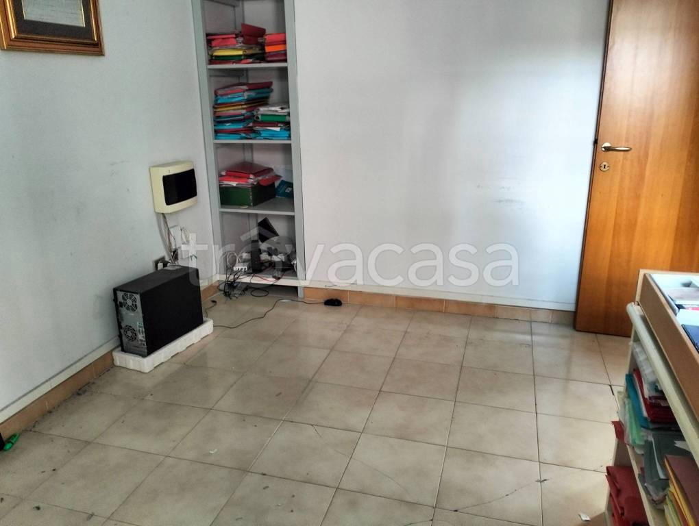appartamento in vendita a Cagliari in zona Bonaria