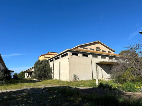 terreno agricolo in vendita a Cagliari in zona Sant'Avendrace