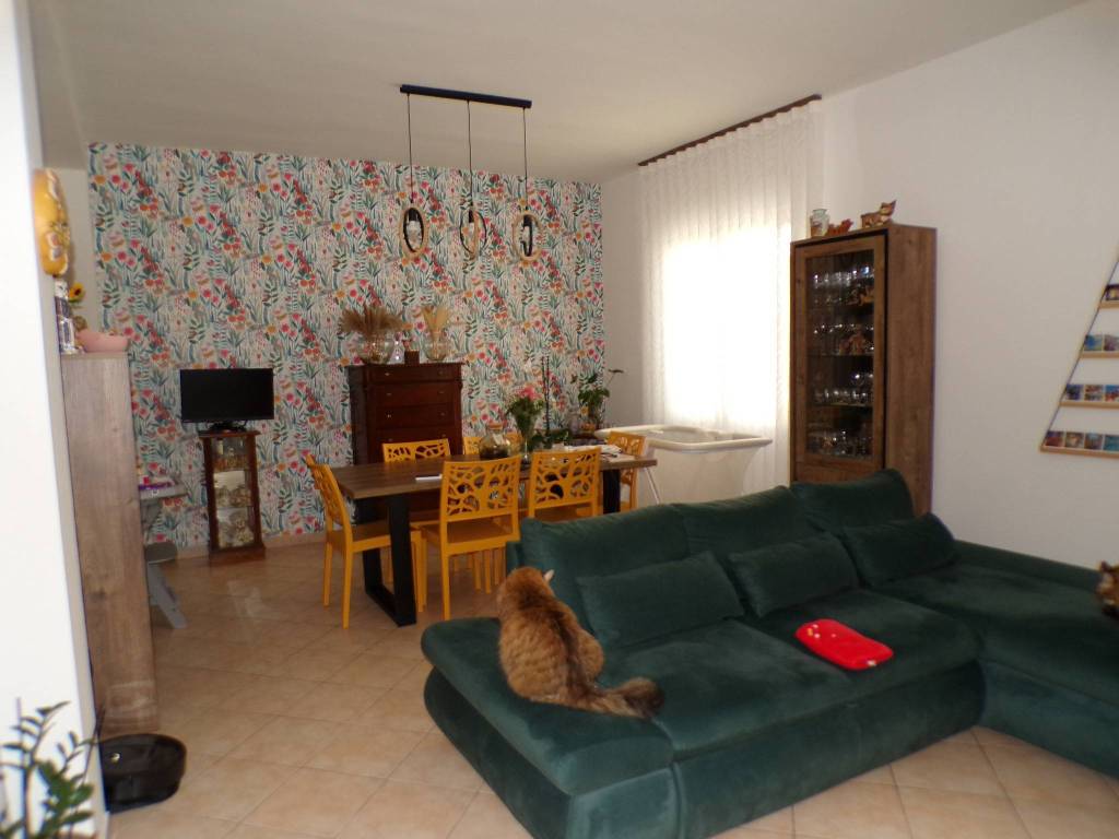 appartamento in vendita a Cagliari in zona Pirri