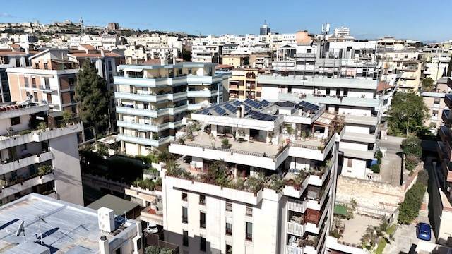 appartamento in vendita a Cagliari in zona Genneruxi