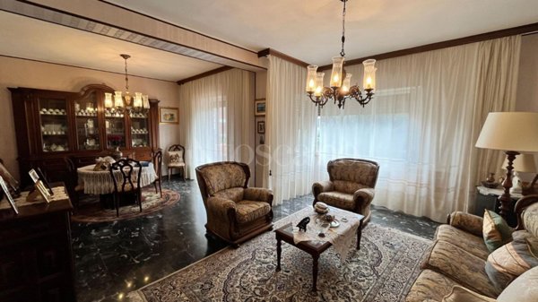 casa indipendente in vendita a Cagliari in zona Quartiere del Sole / La Palma