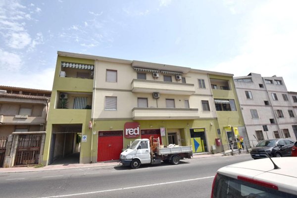 negozio in vendita a Cagliari in zona Monreale