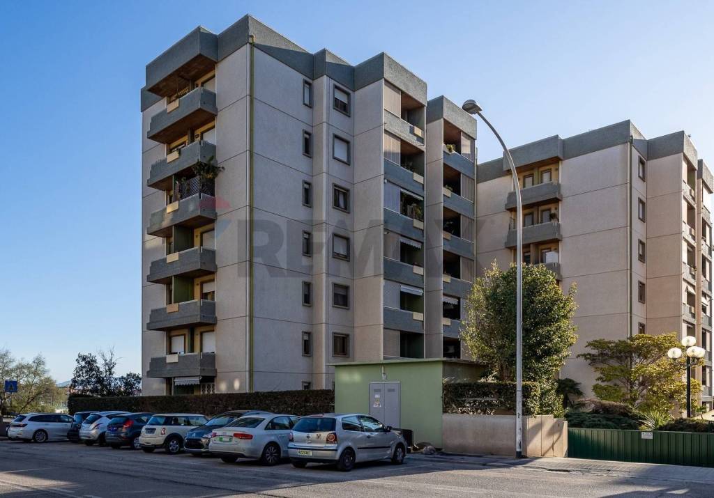 ufficio in vendita a Cagliari