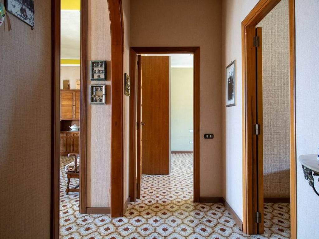 appartamento in vendita a Cagliari in zona Pirri