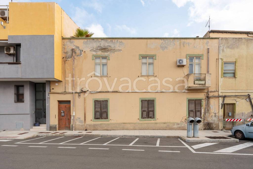 casa indipendente in vendita a Cagliari in zona Is Mirrionis/San Michele
