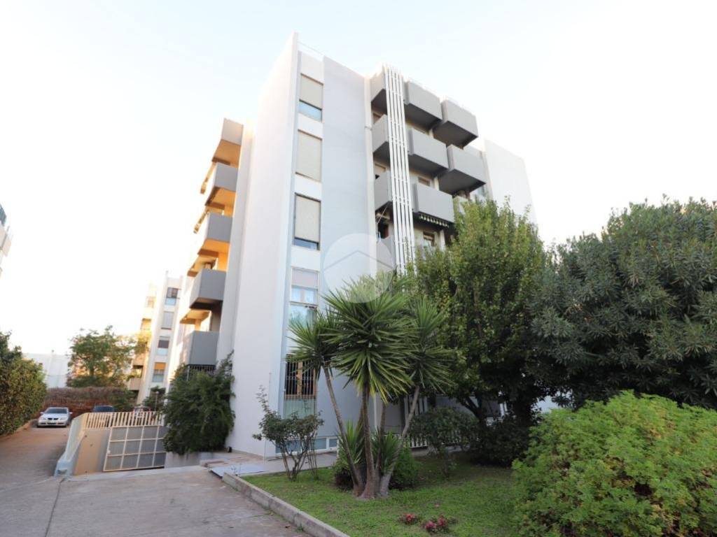 appartamento in vendita a Cagliari in zona Pirri