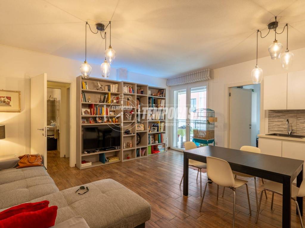 appartamento in vendita a Cagliari in zona Pirri