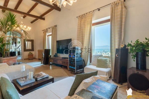 casa indipendente in vendita a Cagliari in zona Castello