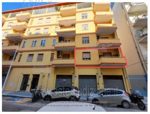 appartamento in vendita a Cagliari in zona Tribunale