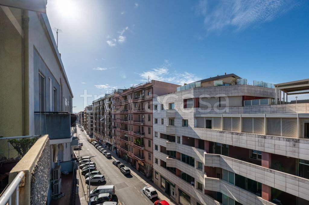 appartamento in vendita a Cagliari in zona Tribunale