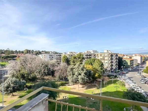 appartamento in vendita a Cagliari in zona Fonsarda / zona Giudici