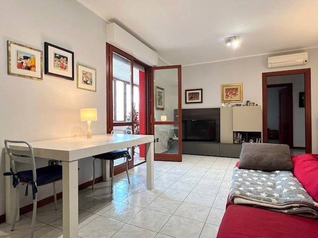 appartamento in vendita a Cagliari in zona Pirri