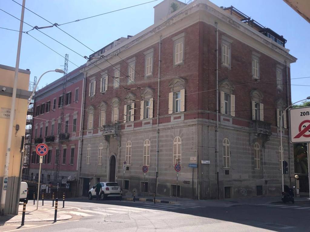 ufficio in vendita a Cagliari in zona Stampace/Punici