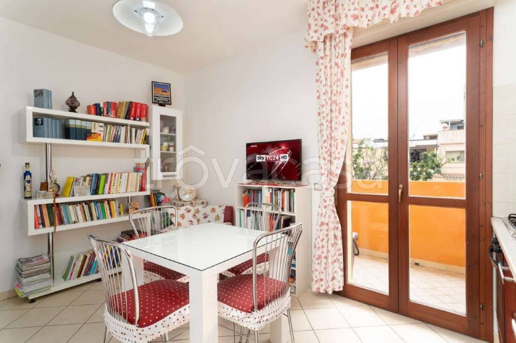 appartamento in vendita a Cagliari in zona Pirri