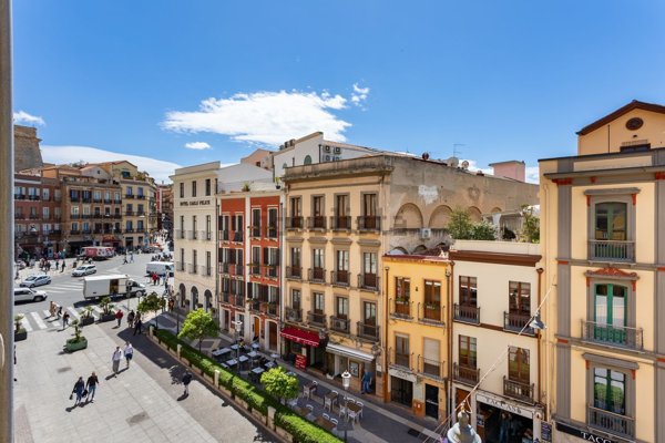 appartamento in vendita a Cagliari in zona Marina