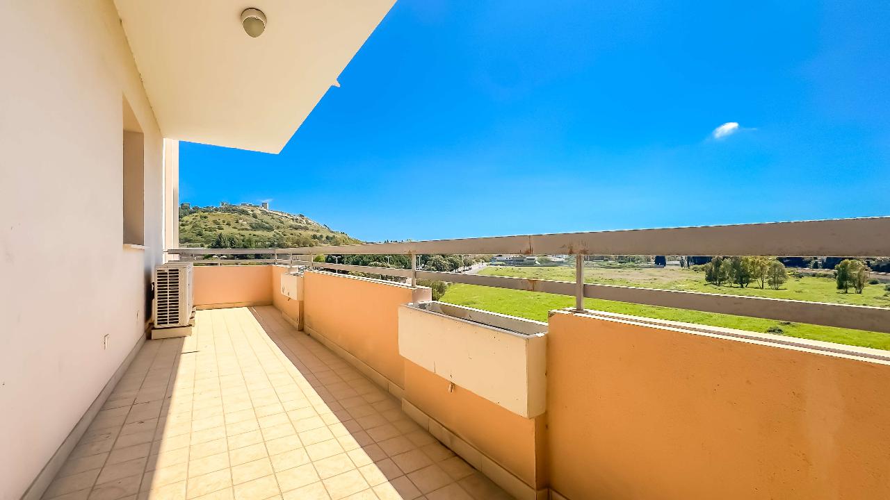 appartamento in vendita a Cagliari in zona Is Mirrionis/San Michele