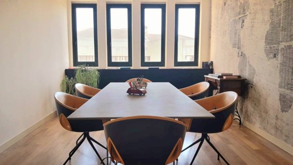 ufficio in vendita a Cagliari in zona Fonsarda / zona Giudici