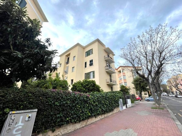 appartamento in vendita a Cagliari in zona Tribunale