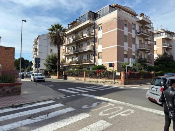 appartamento in vendita a Cagliari in zona Quartiere del Sole / La Palma