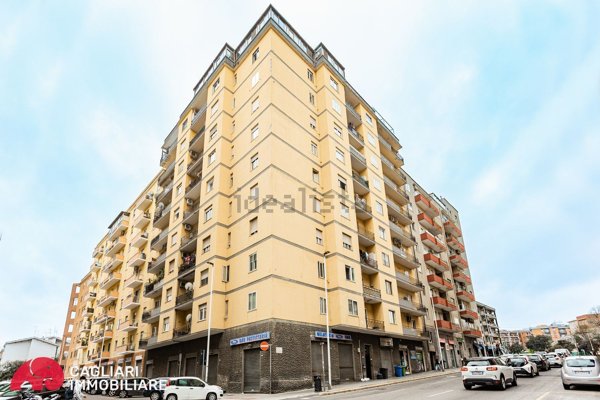 appartamento in vendita a Cagliari in zona Fonsarda / zona Giudici