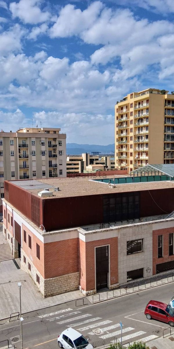 appartamento in vendita a Cagliari in zona Stampace/Punici