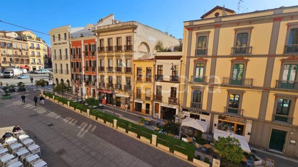 appartamento in vendita a Cagliari in zona Marina