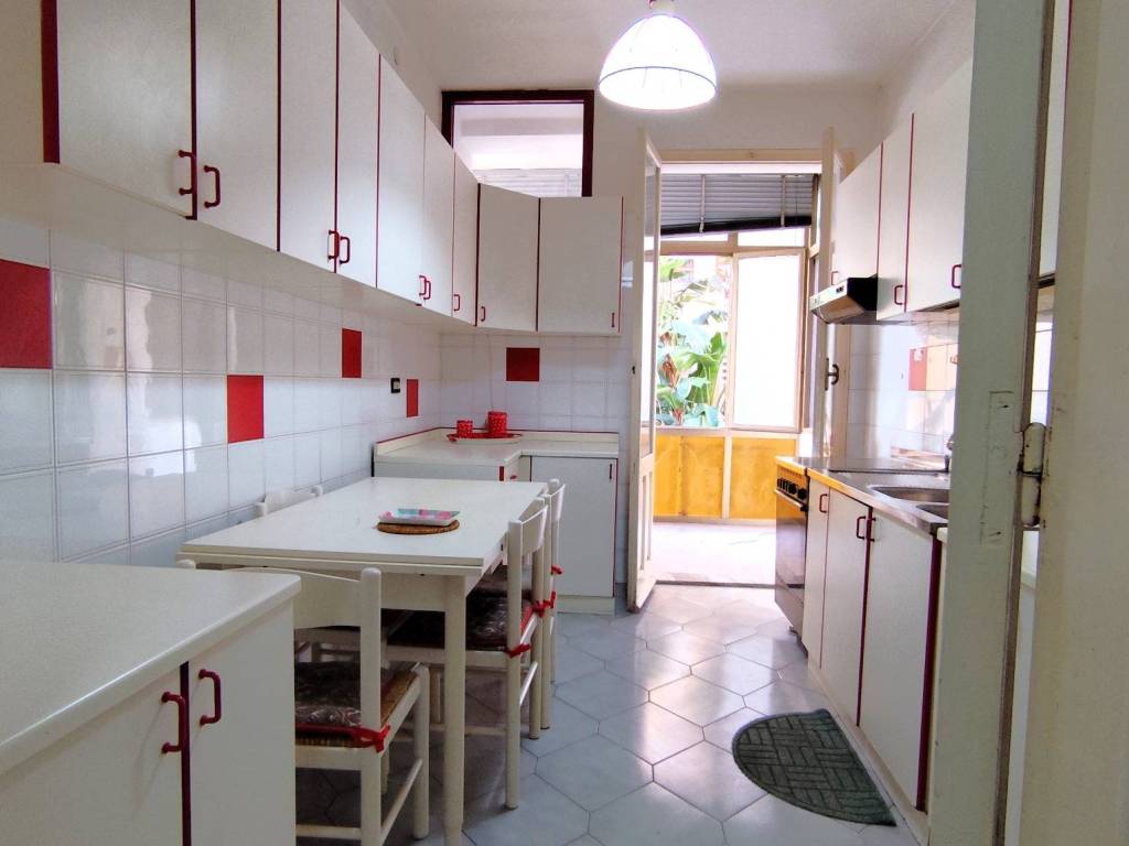 appartamento in vendita a Cagliari in zona San Benedetto