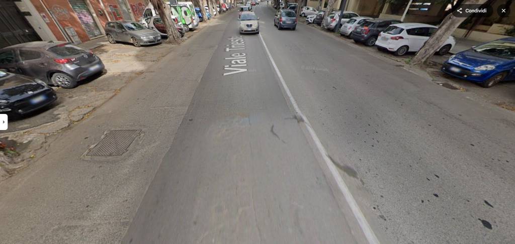 negozio in vendita a Cagliari in zona Stampace/Punici