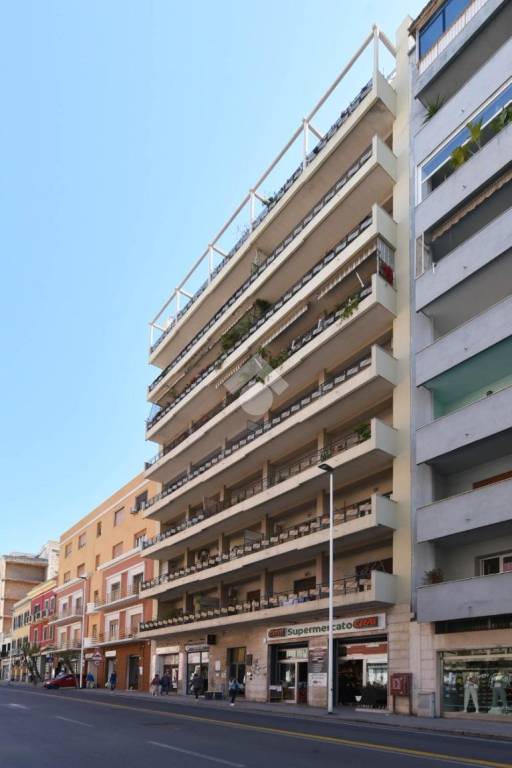 appartamento in vendita a Cagliari in zona Villanova