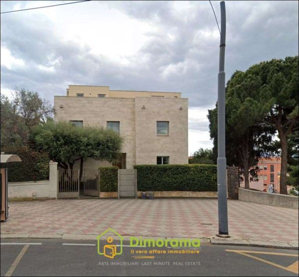 casa indipendente in vendita a Cagliari in zona Bonaria