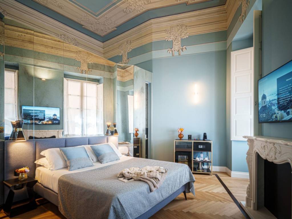 intera palazzina in vendita a Cagliari in zona Castello