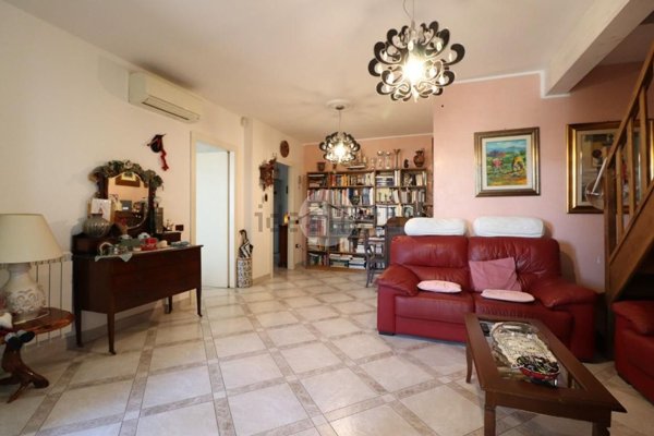 appartamento in vendita a Cagliari in zona Pirri