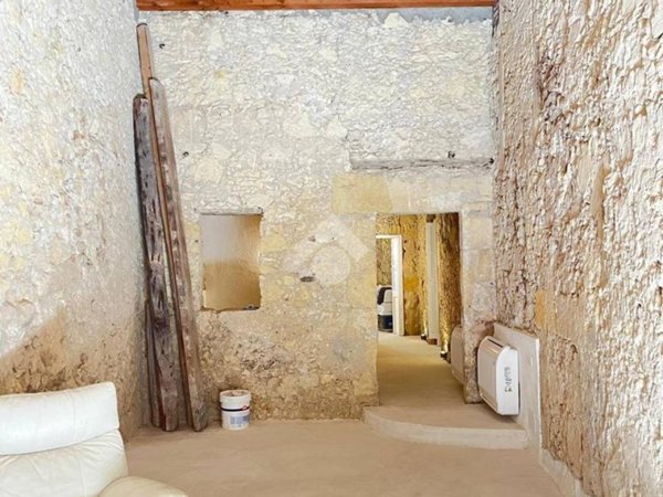 appartamento in vendita a Cagliari in zona Castello