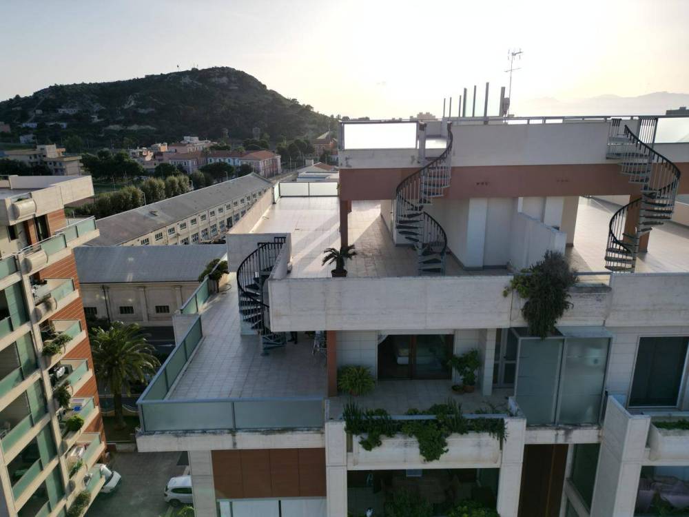 appartamento in vendita a Cagliari in zona Poetto/Marina Piccola