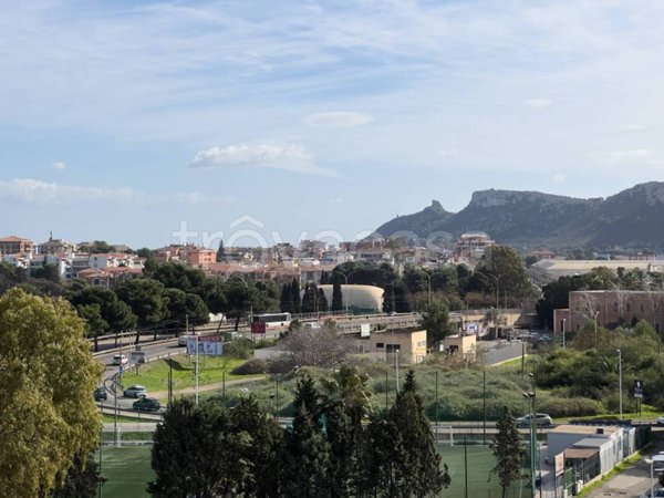 appartamento in vendita a Cagliari in zona Villanova
