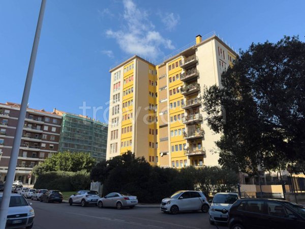 appartamento in vendita a Cagliari in zona Villanova
