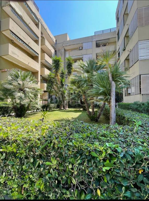 appartamento in vendita a Cagliari in zona Fonsarda / zona Giudici