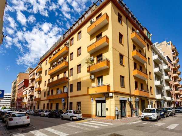 appartamento in vendita a Cagliari in zona San Benedetto
