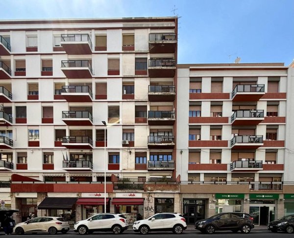 appartamento in vendita a Cagliari in zona Villanova