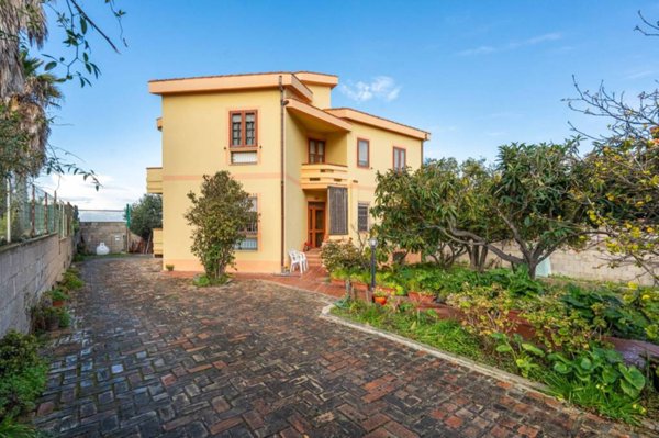 casa indipendente in vendita a Cagliari in zona Barracca Manna
